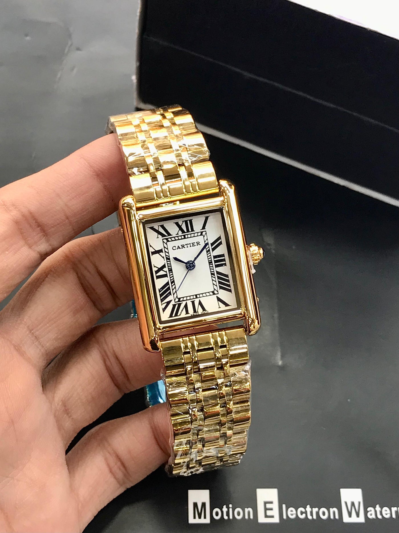 CARTIER Woman Watch