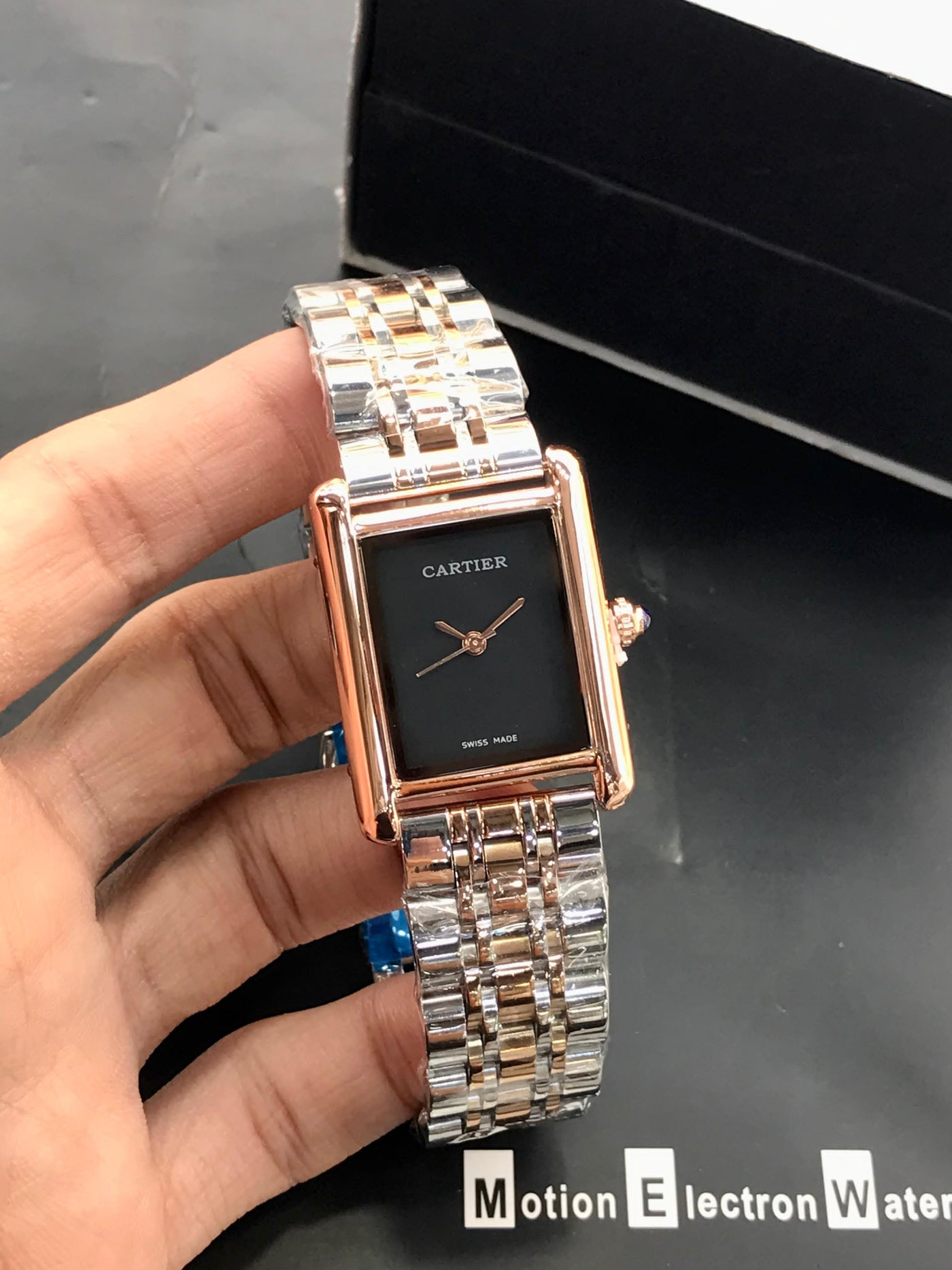 CARTIER Woman Watch